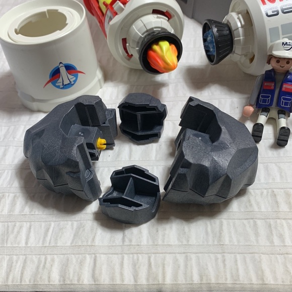 Mission Geo Rocket Launch Pad 6195 & Mission Meteorite Defense 6197 by P… - Picture 10 of 17